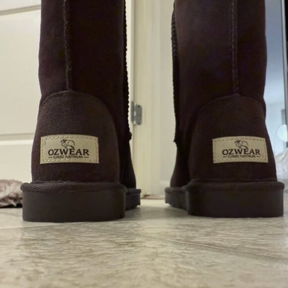 OZWEAR UGG Classic Sheepskin Boots - Brown, Size 37 (New) - Picture 3 of 9